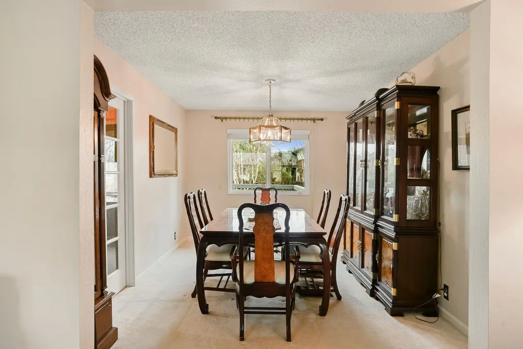 136 Marco Lane Vacaville CA 95688