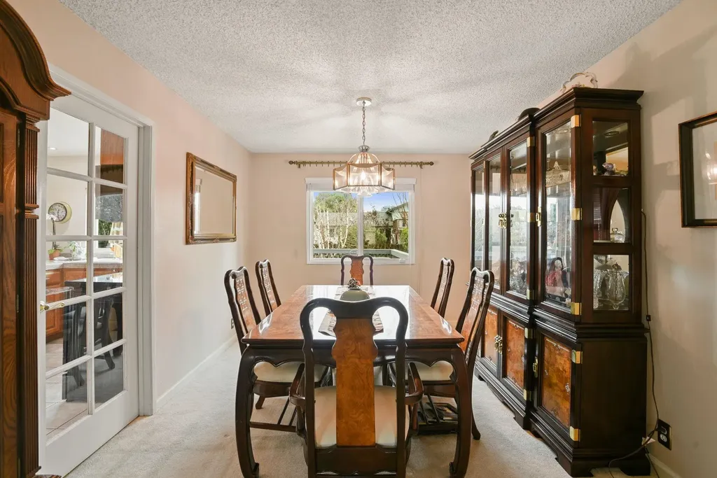 136 Marco Lane Vacaville CA 95688