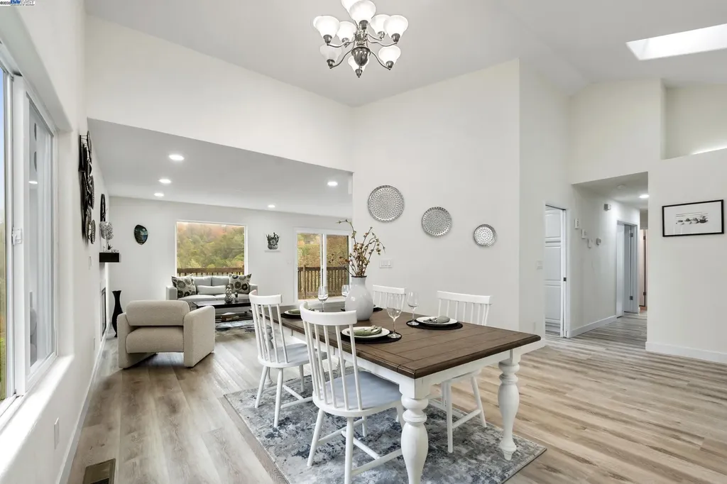 1239 Steele Canyon Napa CA 94558