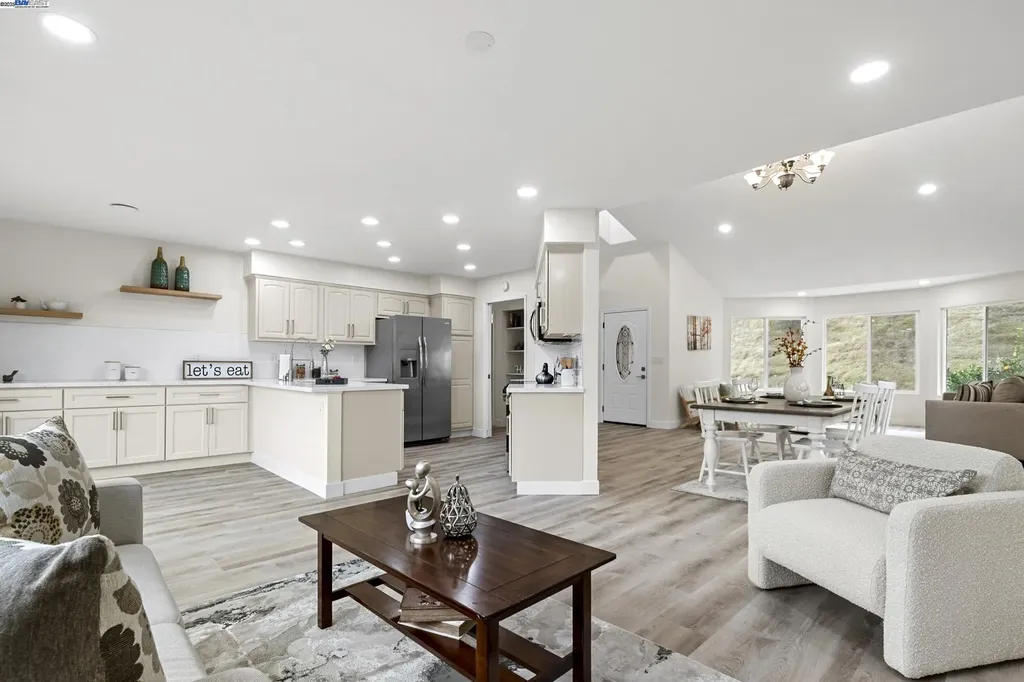 1239 Steele Canyon Napa CA 94558
