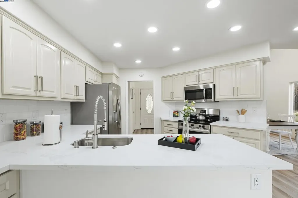 1239 Steele Canyon Napa CA 94558