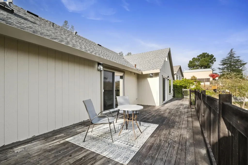 1239 Steele Canyon Napa CA 94558