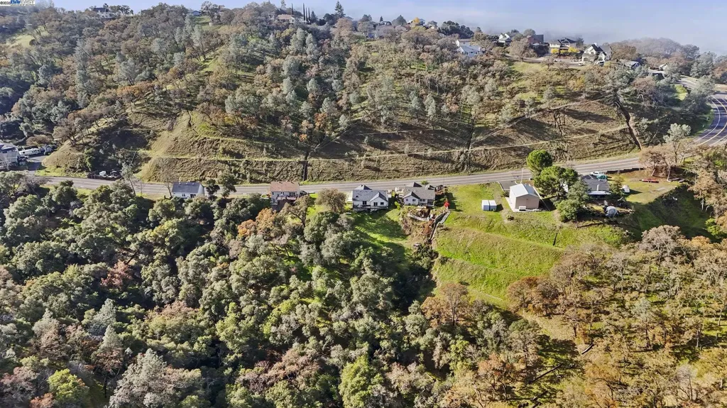 1239 Steele Canyon Napa CA 94558