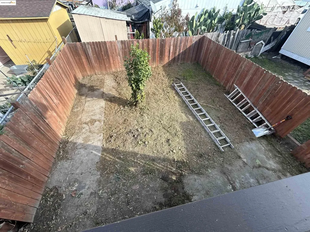 2618 20th Street Oakland CA 94601