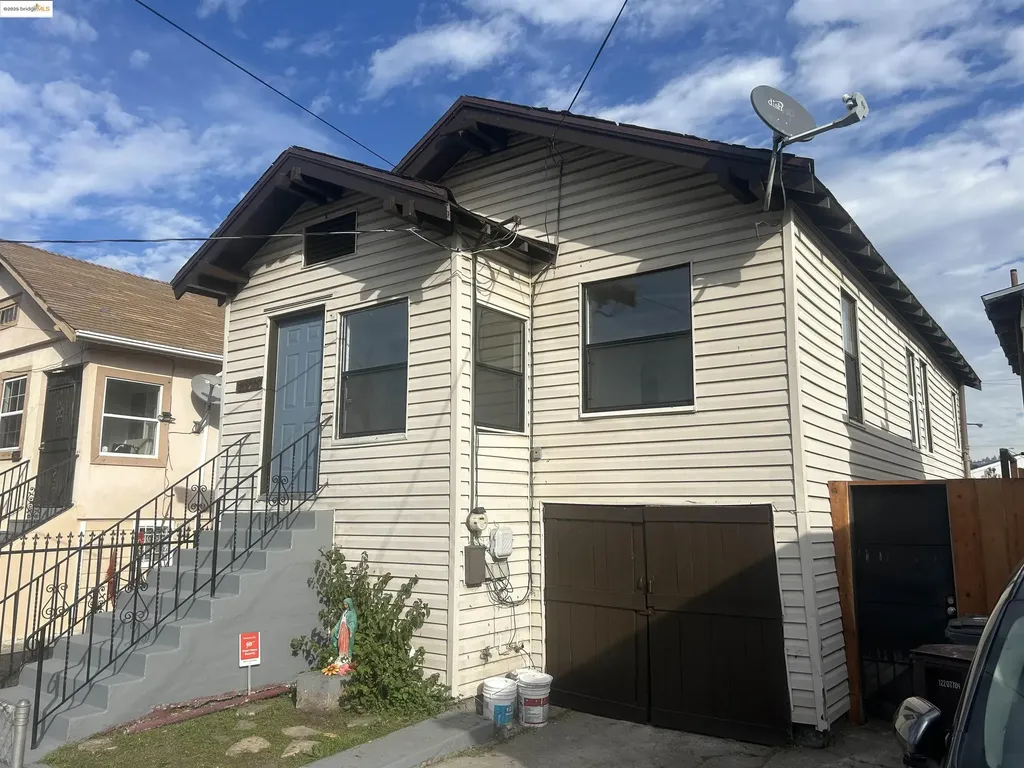 2618 20th Street Oakland CA 94601