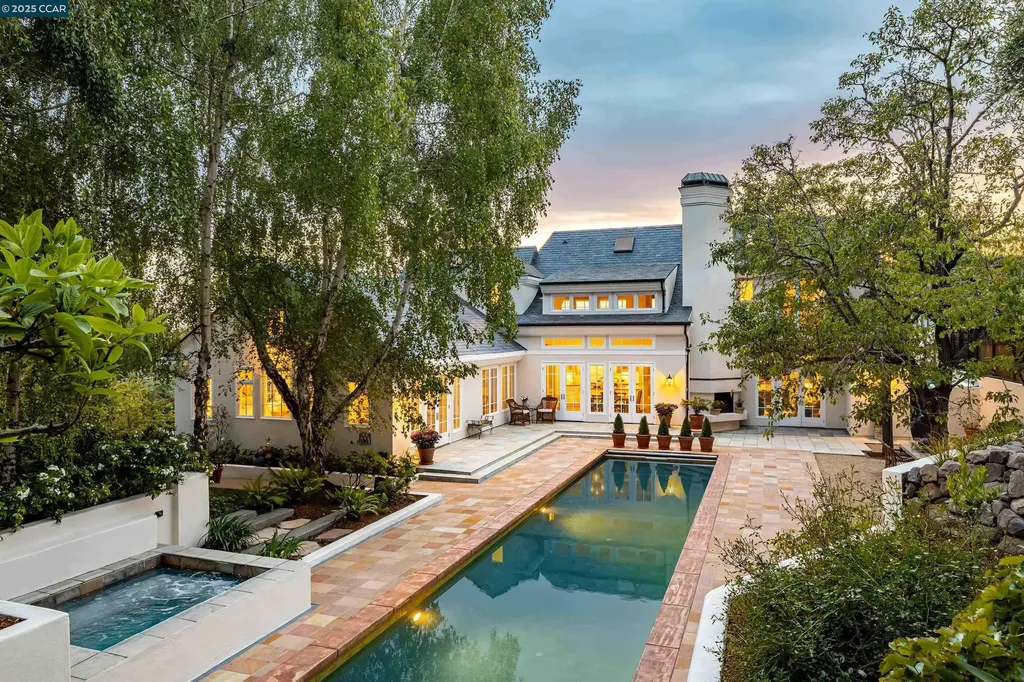 32 Vicente Road Berkeley CA 94705