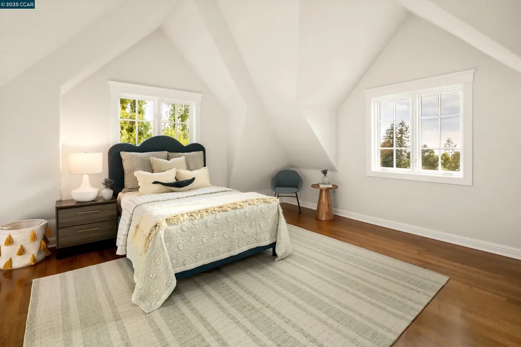 32 Vicente Road Berkeley CA 94705