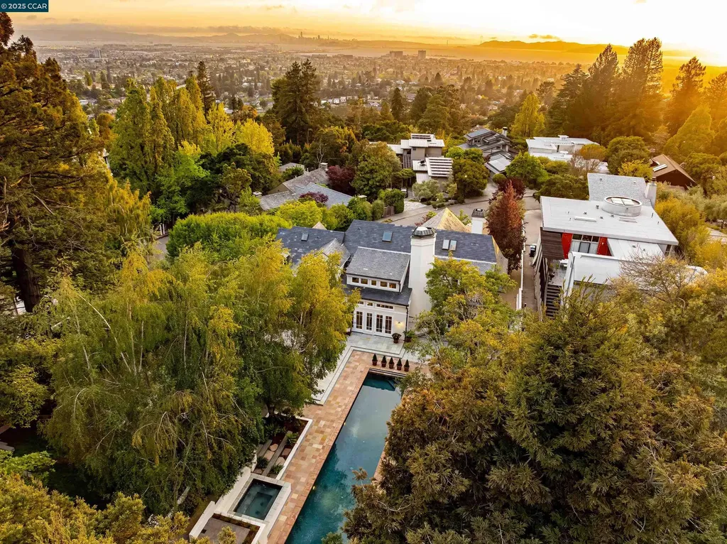 32 Vicente Road Berkeley CA 94705