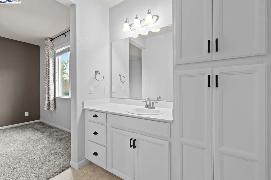 917 Talaria Court Oakley CA 94561