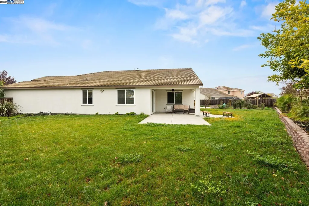 917 Talaria Court Oakley CA 94561