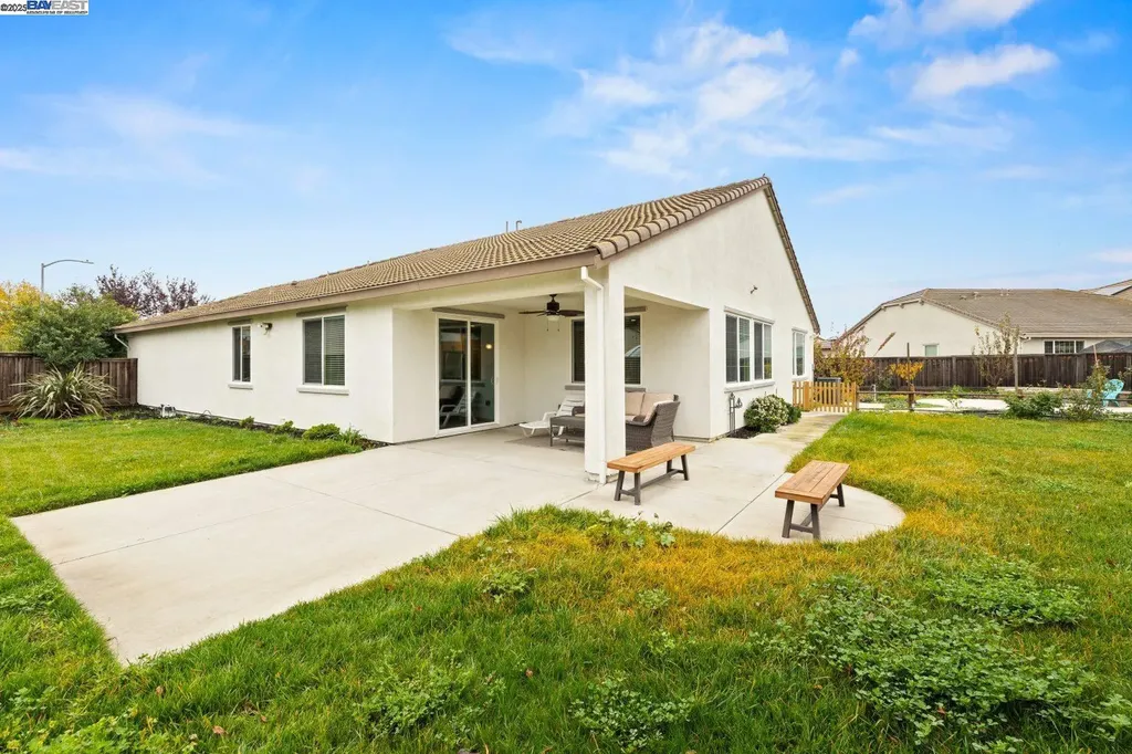 917 Talaria Court Oakley CA 94561