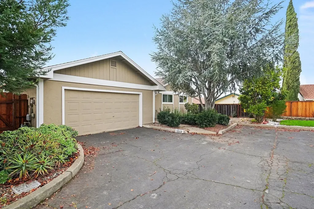 1833 Camino Estrada Concord CA 94521