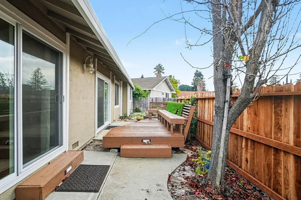 1833 Camino Estrada Concord CA 94521