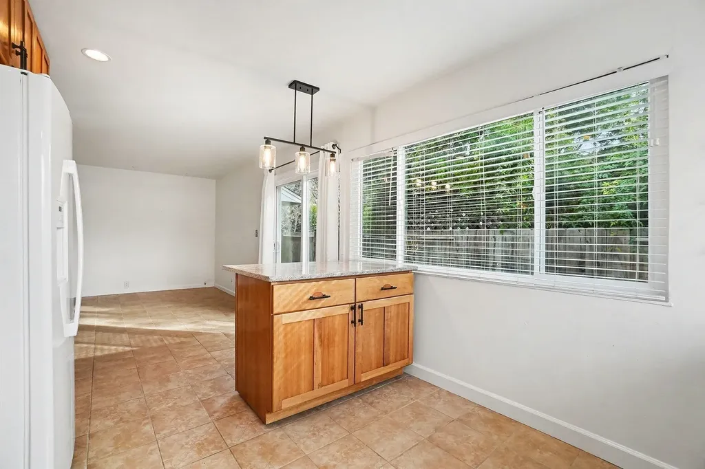 1833 Camino Estrada Concord CA 94521