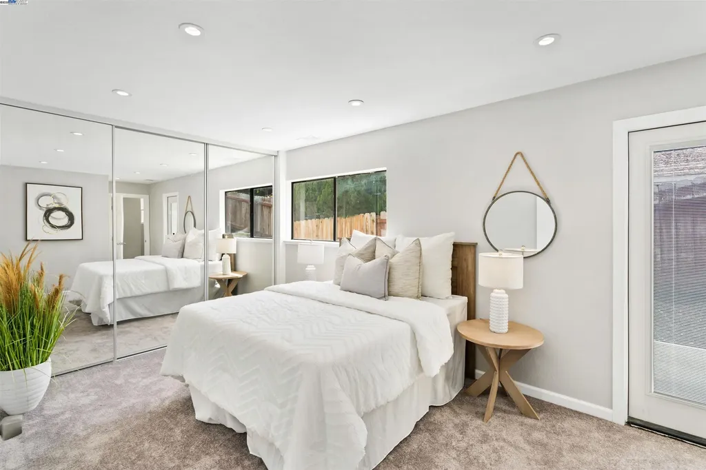 6330 Tri Lane El Sobrante CA 94803