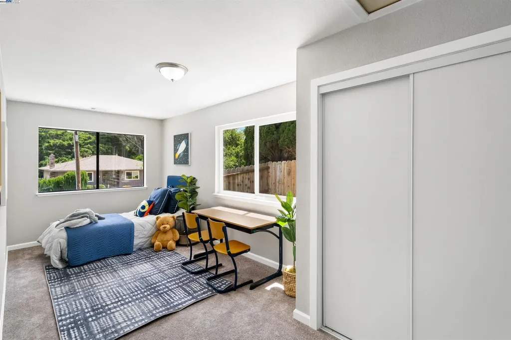 6330 Tri Lane El Sobrante CA 94803