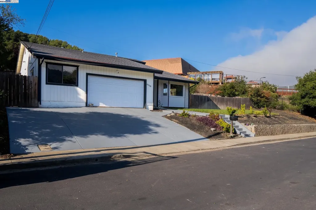 6330 Tri Lane El Sobrante CA 94803