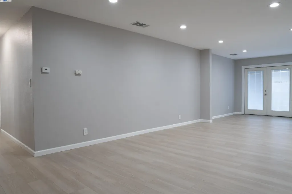 6330 Tri Lane El Sobrante CA 94803