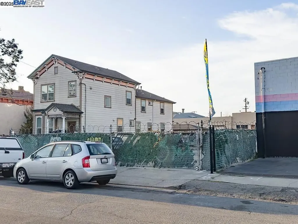 1041 7th Avenue Oakland CA 94607