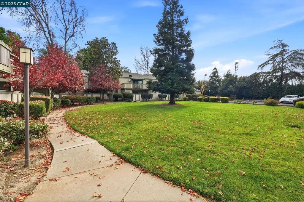 2890 Treat Boulevard Concord CA 94518