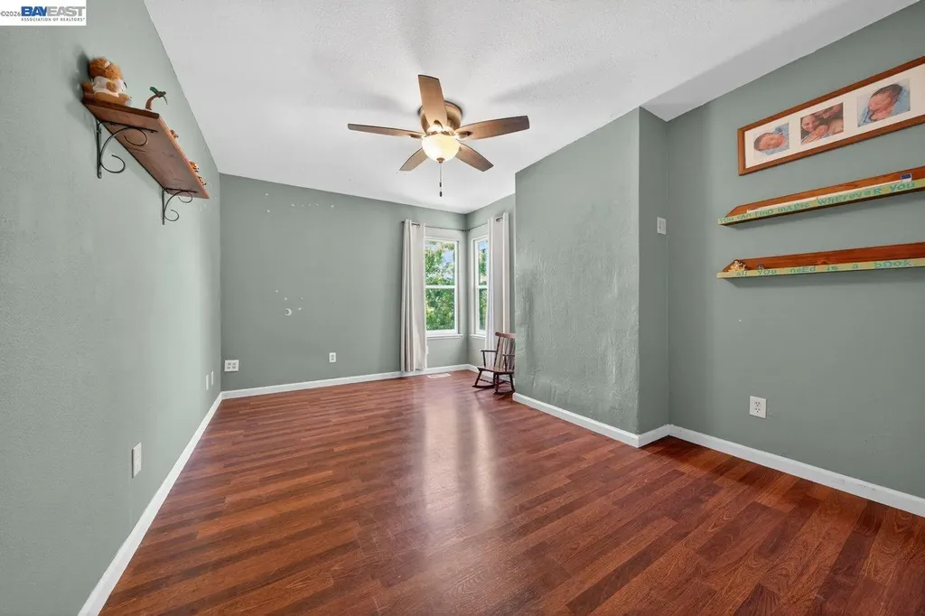 229 Lake Avenue Rodeo CA 94572