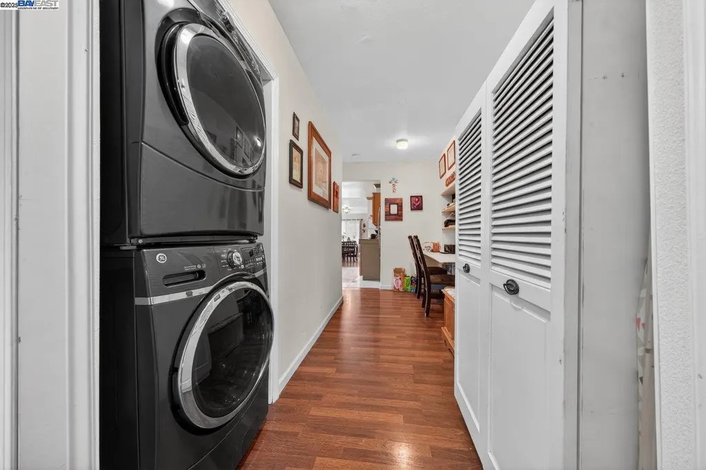 229 Lake Avenue Rodeo CA 94572