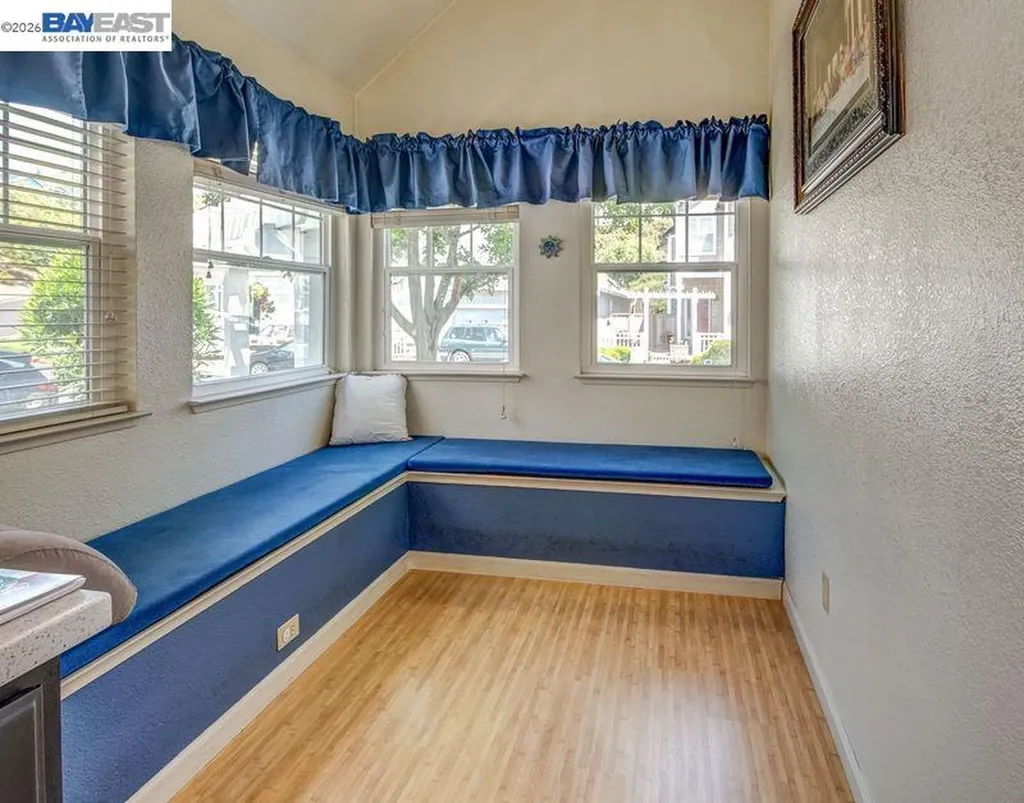 7 Cliff Walk Vallejo CA 94591