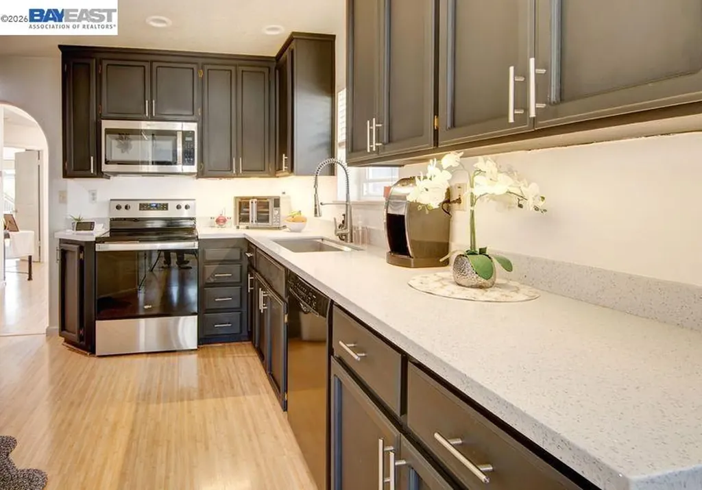 7 Cliff Walk Vallejo CA 94591