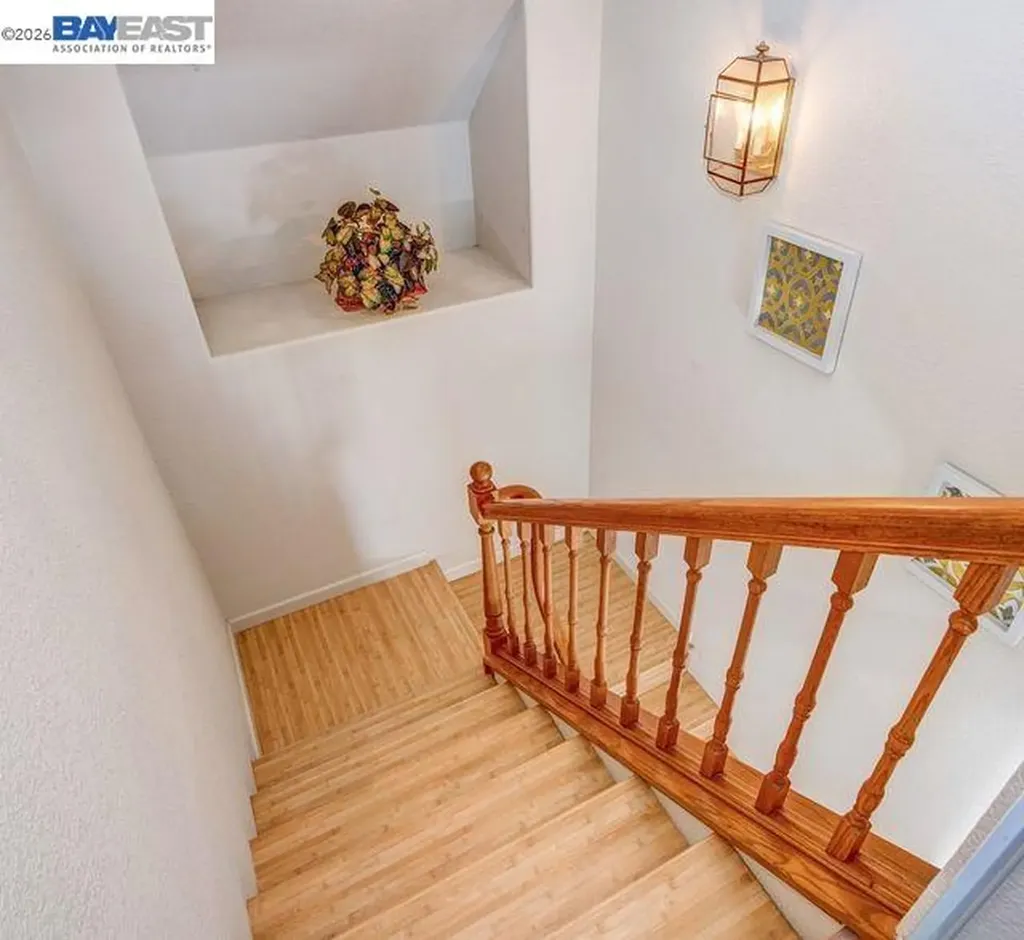7 Cliff Walk Vallejo CA 94591