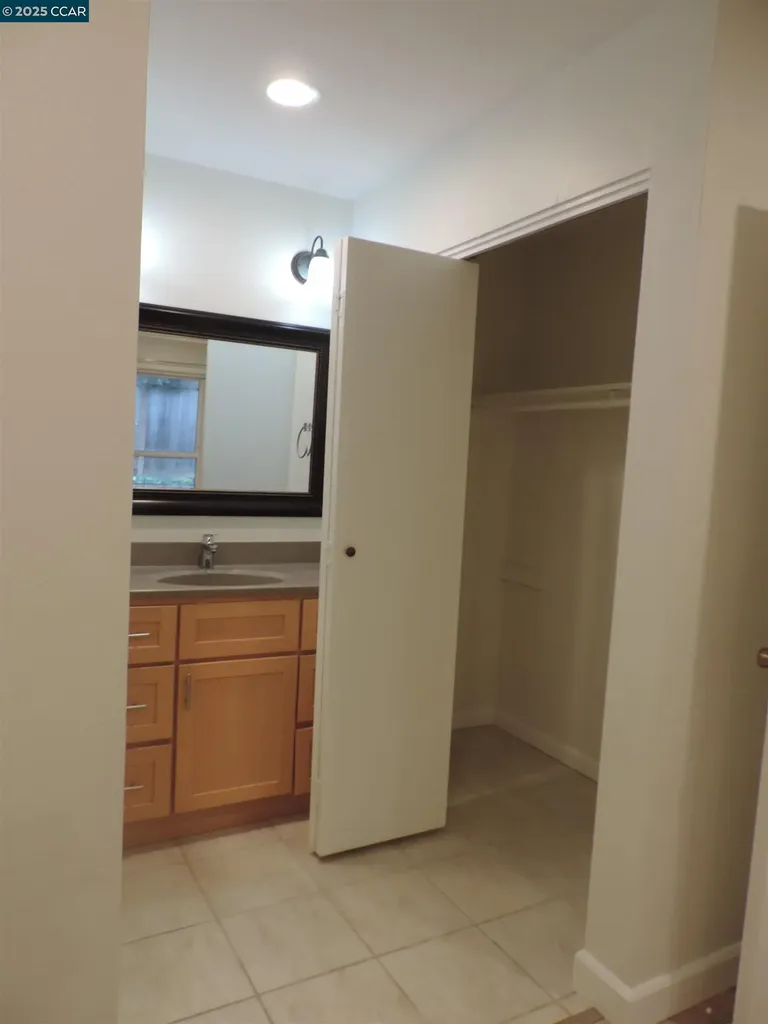 1919 Ygnacio Valley Road Walnut Creek CA 94598