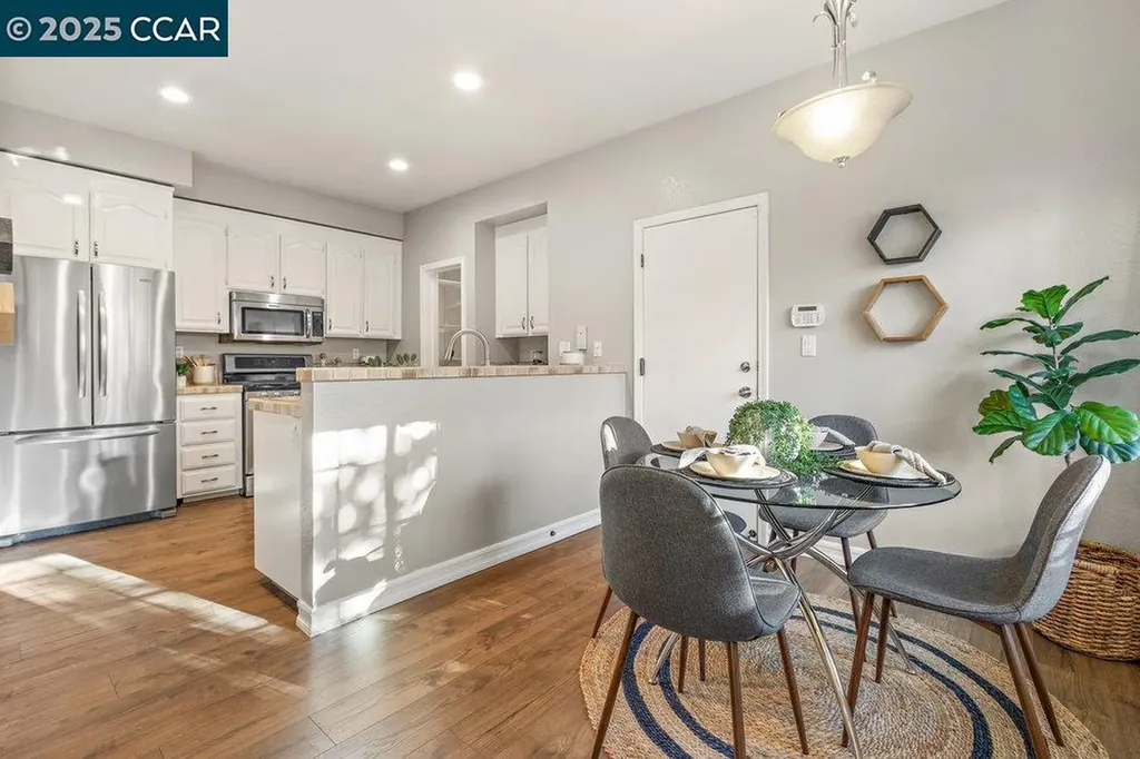 35 Jalalon Place Clayton CA 94517