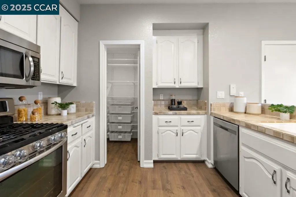 35 Jalalon Place Clayton CA 94517