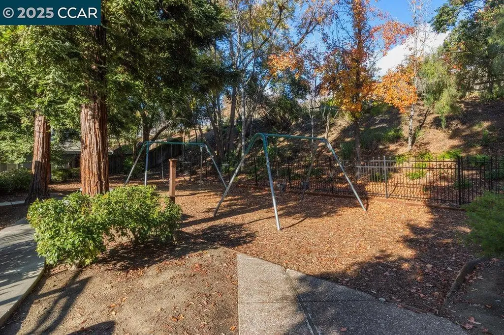 35 Jalalon Place Clayton CA 94517