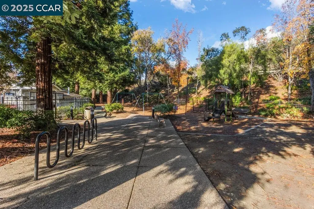 35 Jalalon Place Clayton CA 94517