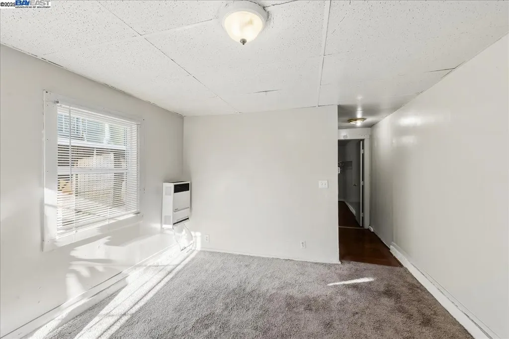 856 21st Street Oakland CA 94607