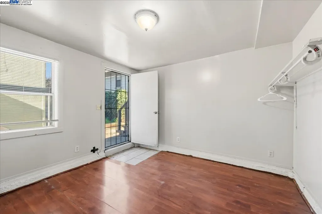 856 21st Street Oakland CA 94607