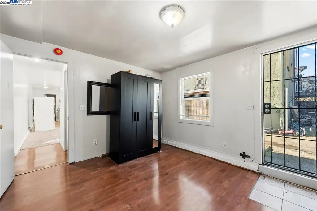 856 21st Street Oakland CA 94607