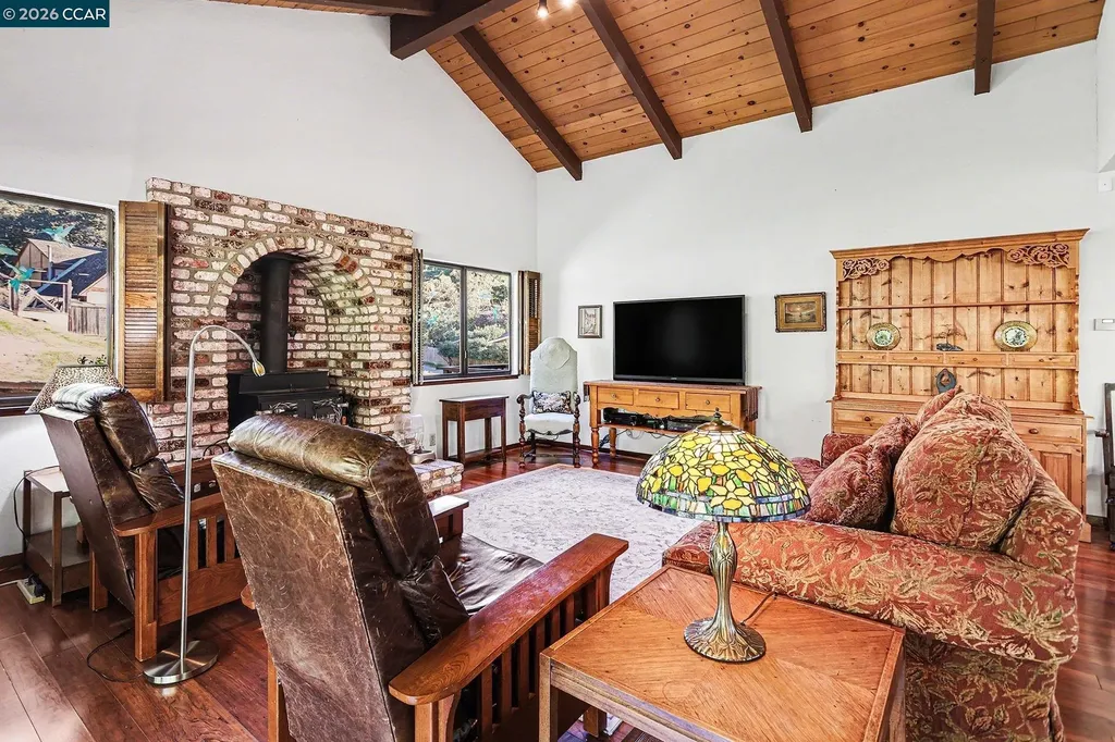 165 Travalini Court El Sobrante CA 94803