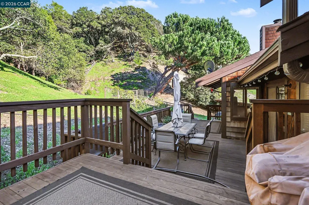 165 Travalini Court El Sobrante CA 94803