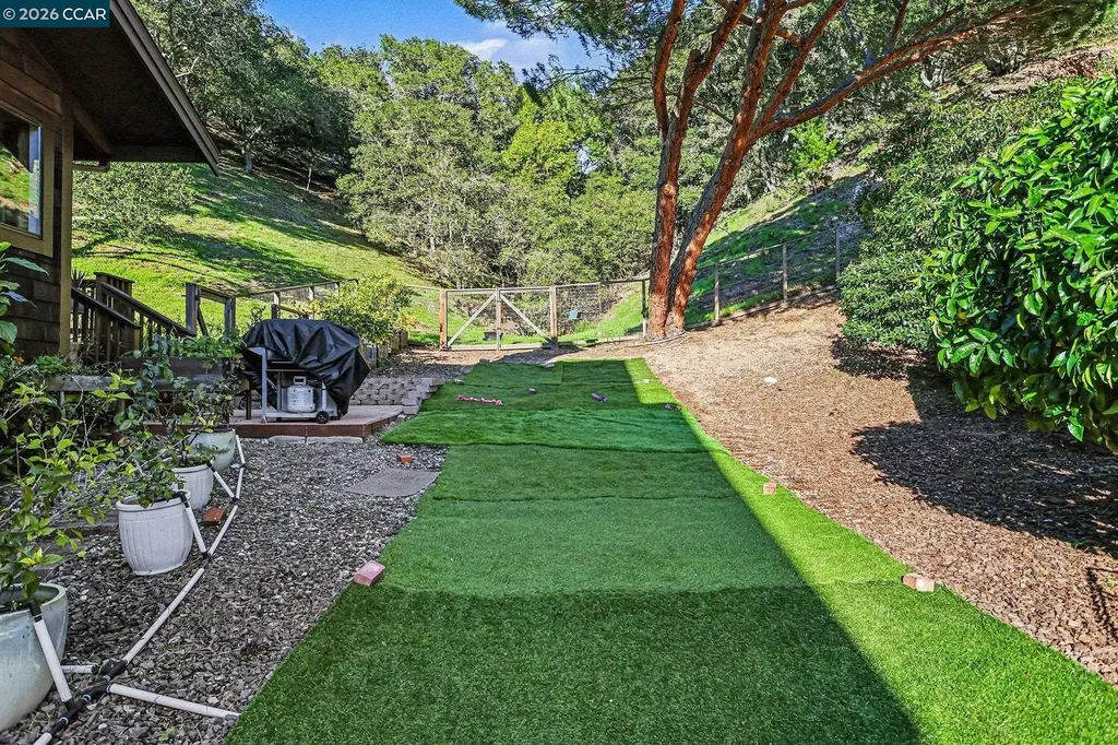 165 Travalini Court El Sobrante CA 94803