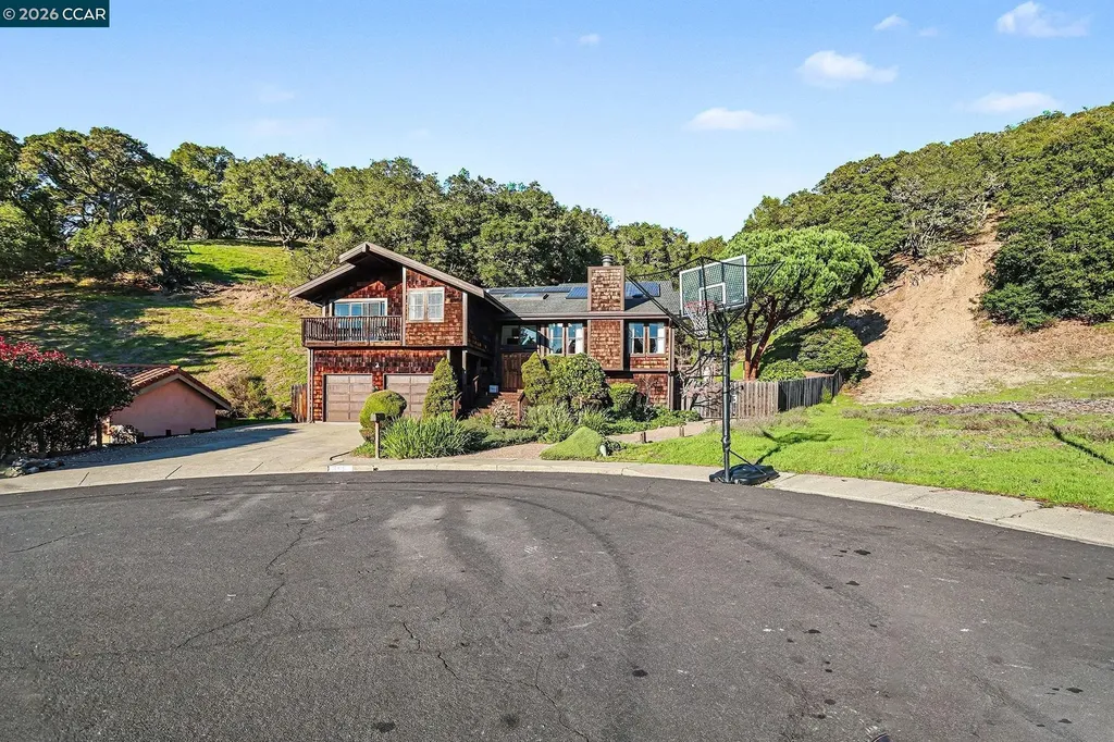 165 Travalini Court El Sobrante CA 94803