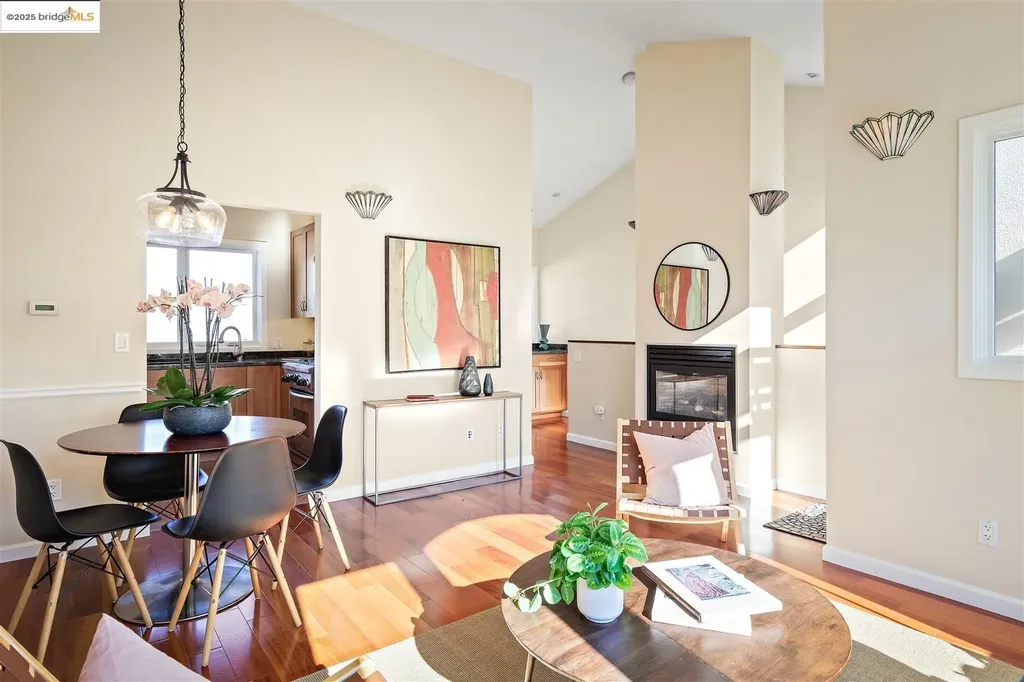 6555 Shattuck Avenue Oakland CA 94609