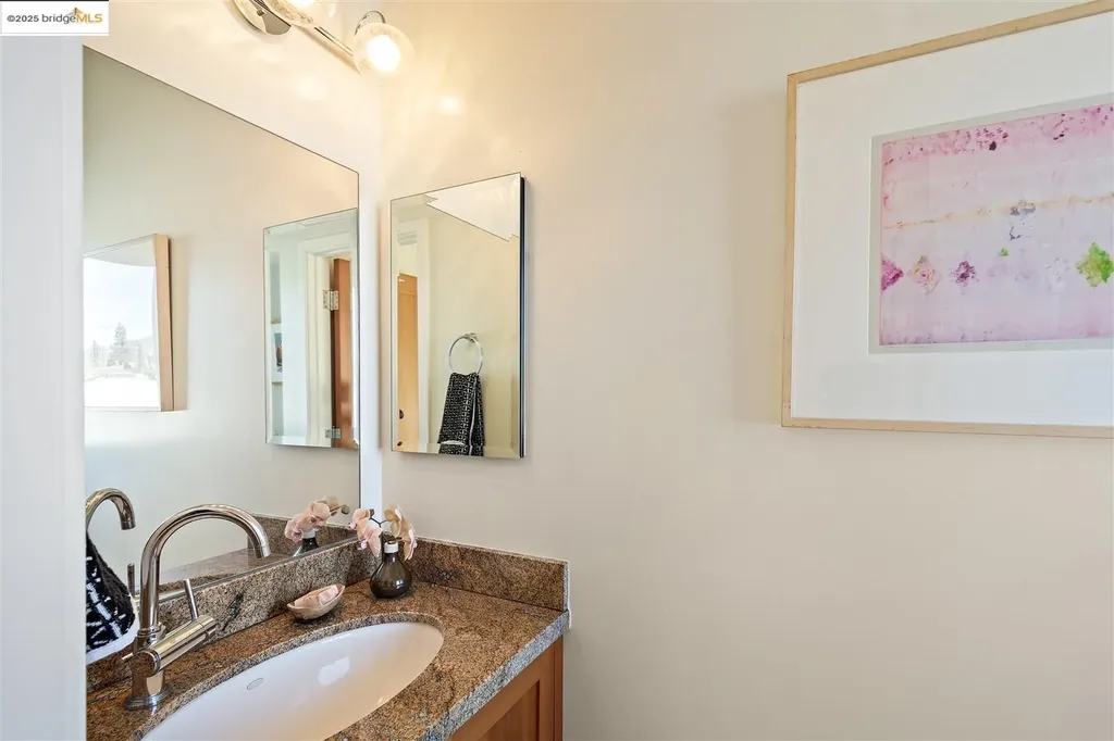 6555 Shattuck Avenue Oakland CA 94609