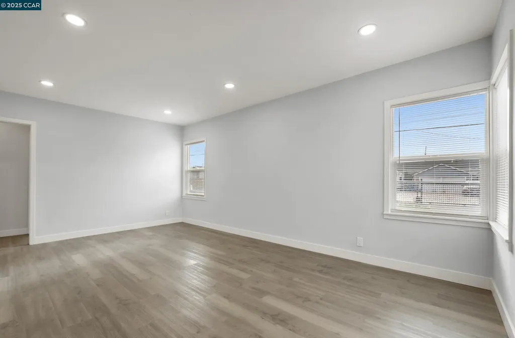 9028 A Street Oakland CA 94603