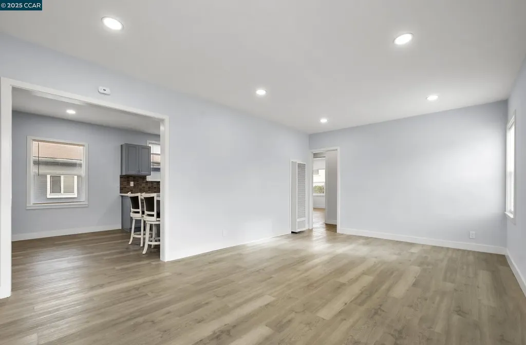 9028 A Street Oakland CA 94603