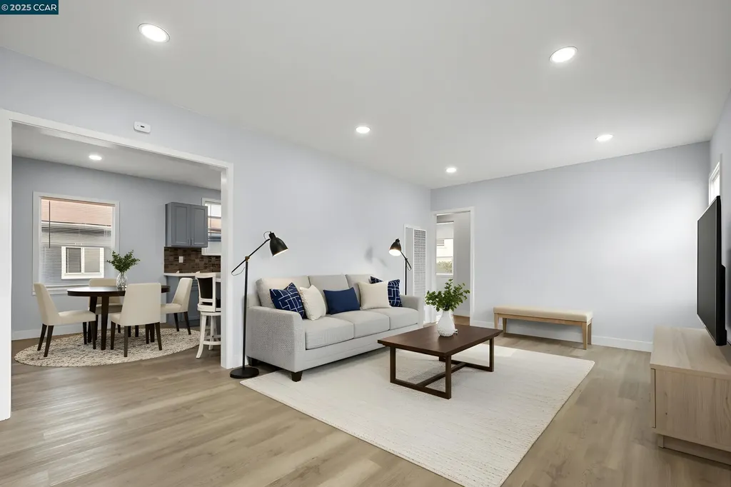 9028 A Street Oakland CA 94603