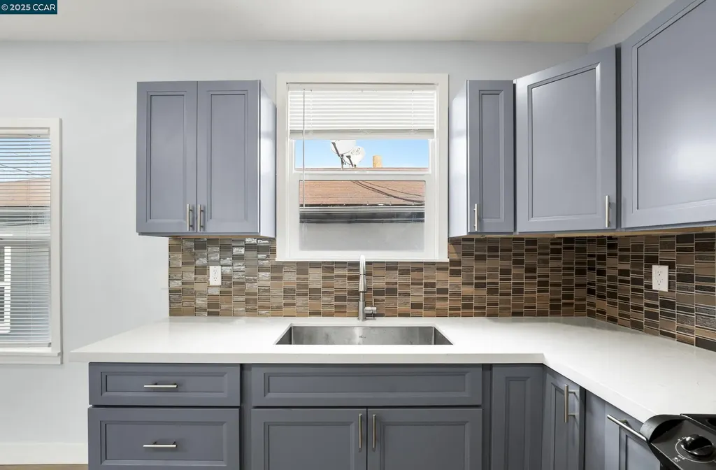 9028 A Street Oakland CA 94603