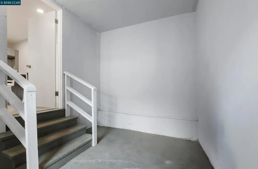 9028 A Street Oakland CA 94603