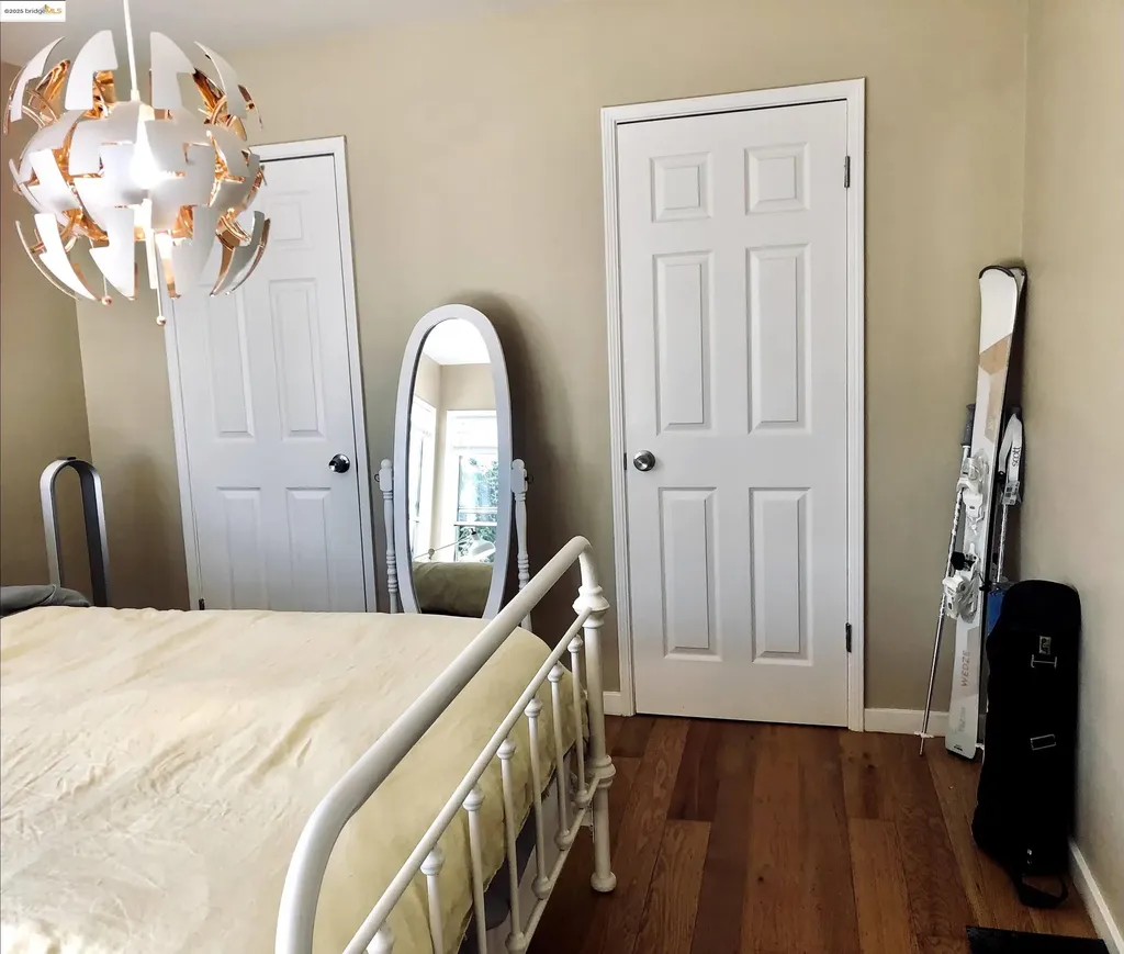 986 Kains Avenue Albany CA 94705