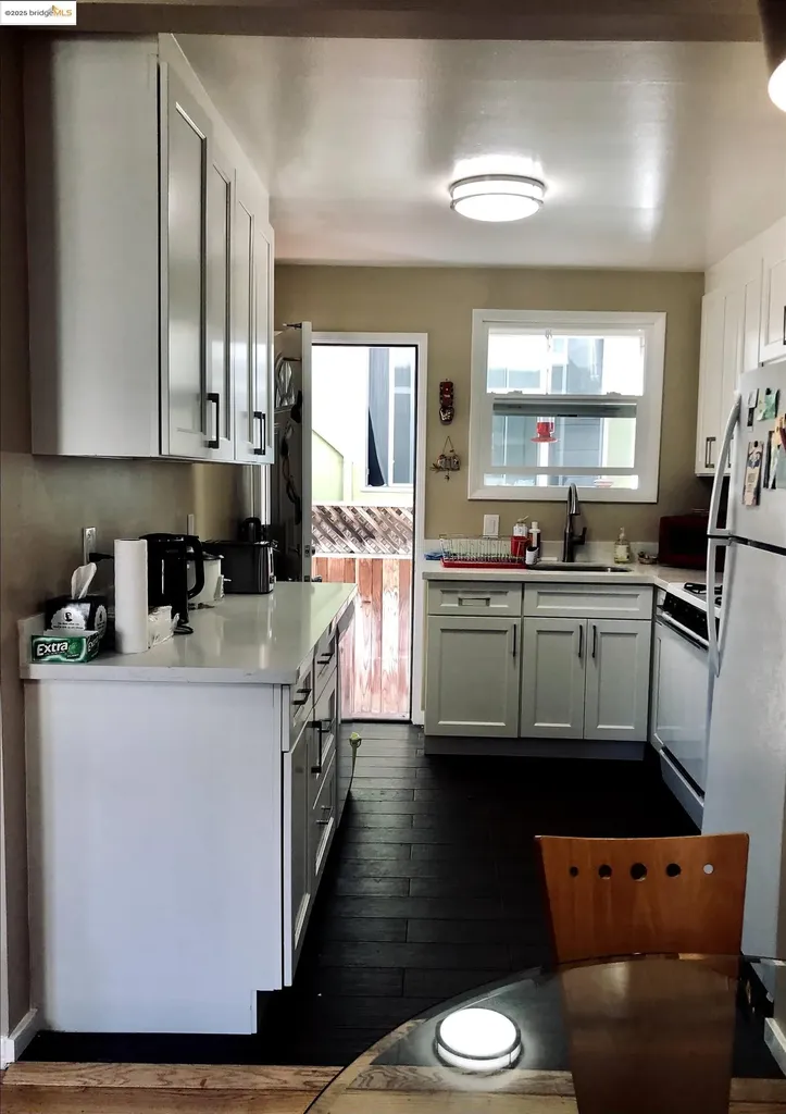 986 Kains Avenue Albany CA 94705